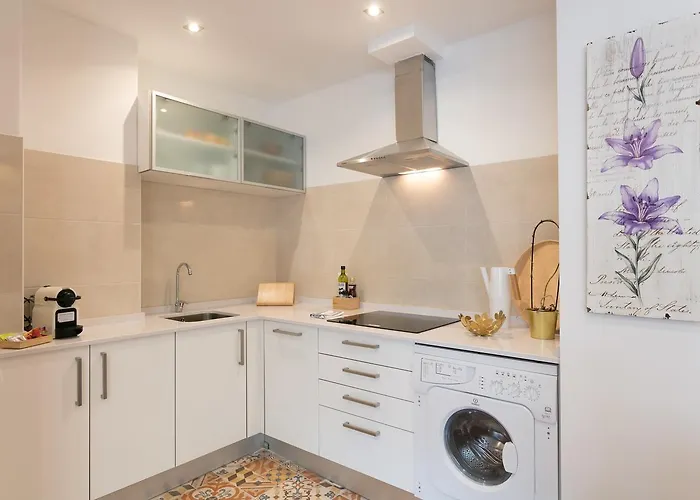 Your - Duque De Palmela Lisbon